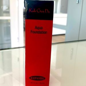 Koh Gen Do Aqua Foundation 143